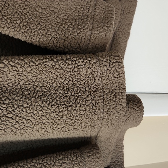 Women's Green Sherpa Sweater, Aerie Medium - Picture 3 of 7